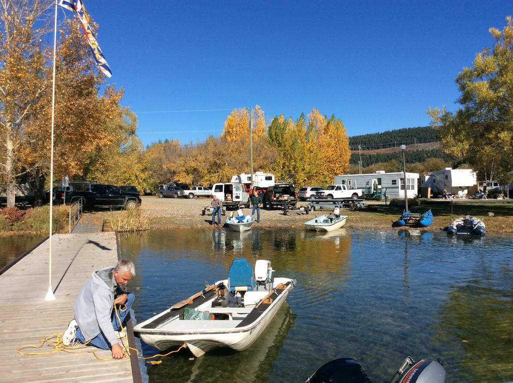 Robert'S Roost Rv Park Resort Quesnel Exterior foto