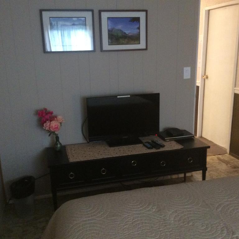 Robert'S Roost Rv Park Resort Quesnel Exterior foto